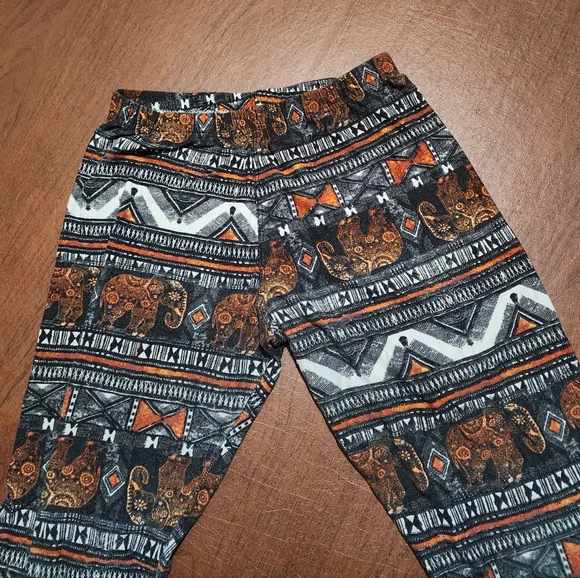 Hot Kiss Multicolor Patterned Fabric - Picture 5 of 8